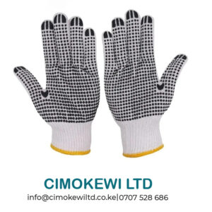 Dotted gloves